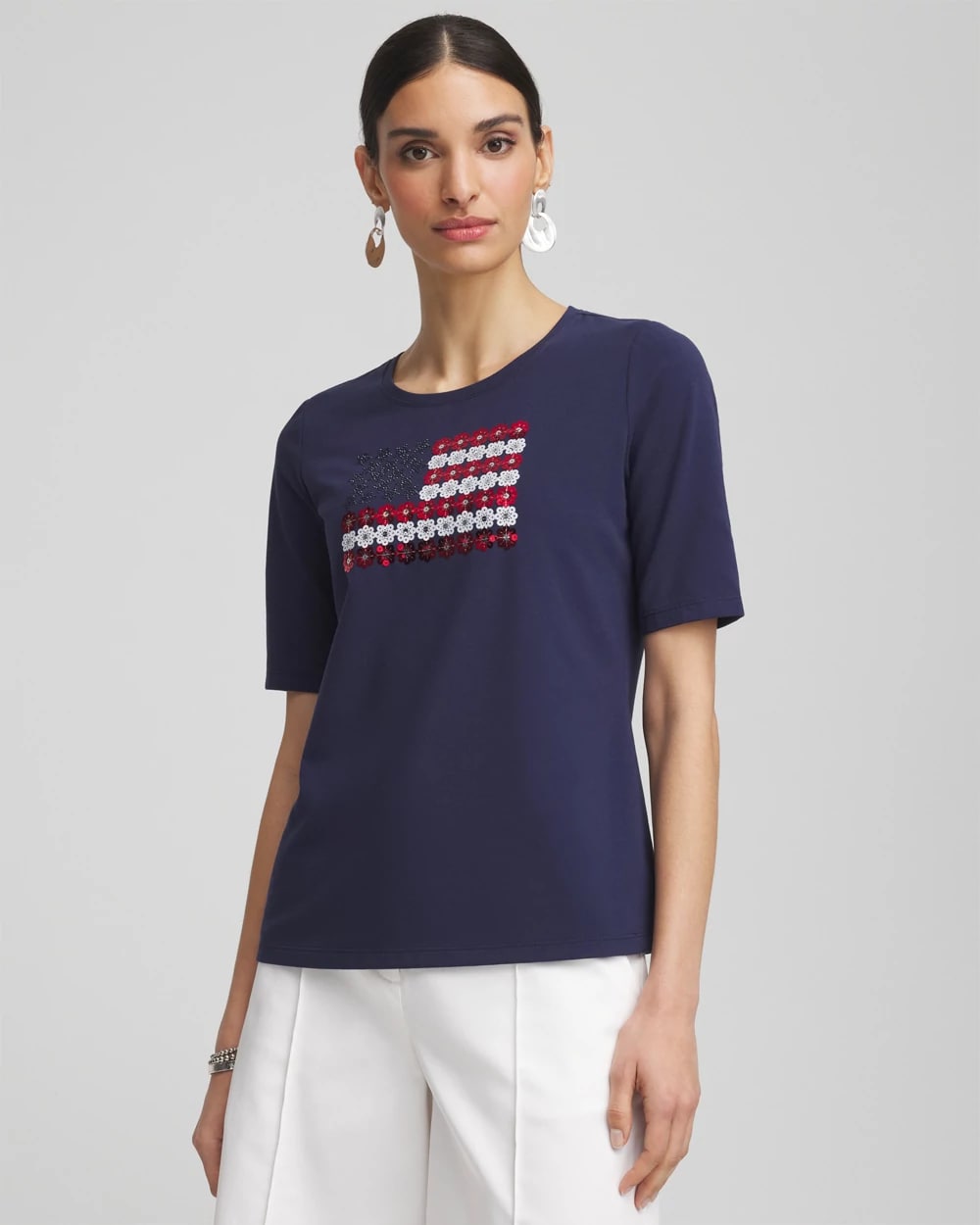 【COOR】 Regular fit pinstripe t-shirt / 追跡付 Flag Embellished Knit Tee | Chico's
